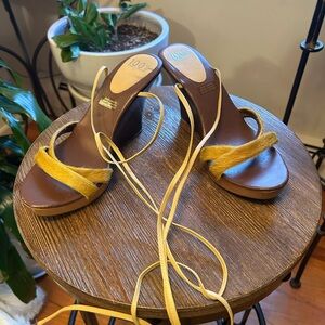 Elegant Yellow Strappy Women's Sandals